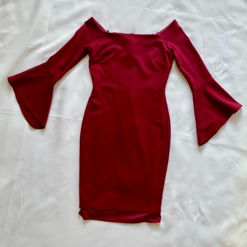 Bell-Sleeved Midi Dress